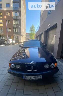 Седан BMW 5 Series 1994 в Стрые