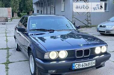 Седан BMW 5 Series 1990 в Чернигове