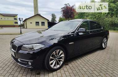 Седан BMW 5 Series 2016 в Львове