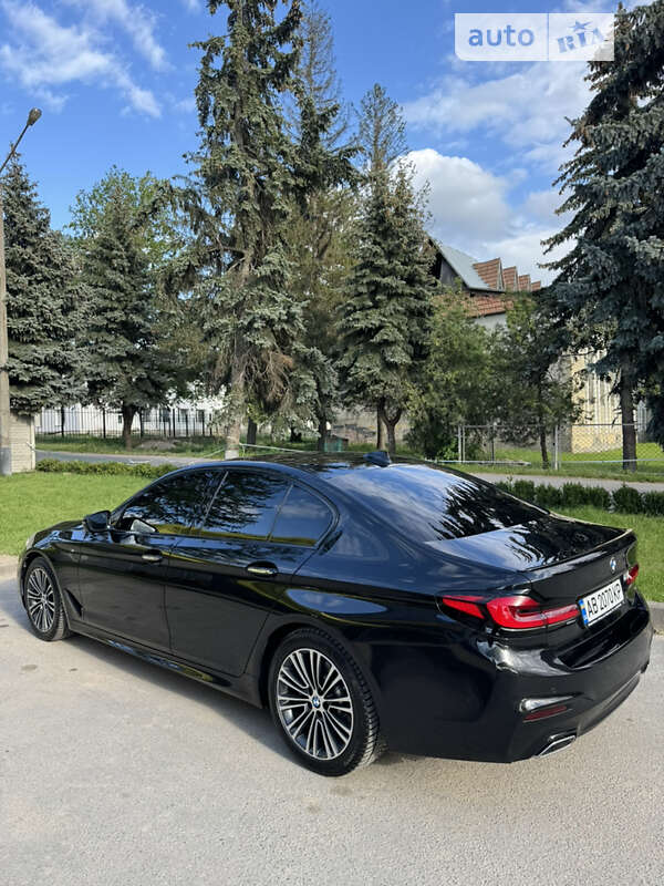 Седан BMW 5 Series 2018 в Виннице