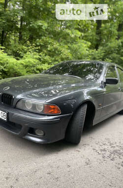 Седан BMW 5 Series 1998 в Харкові