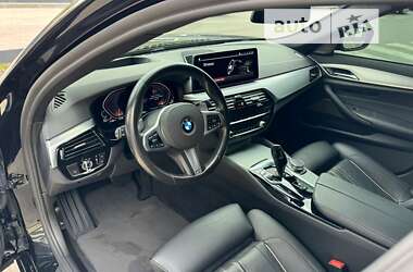 Седан BMW 5 Series 2021 в Львове