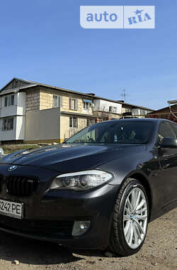 Седан BMW 5 Series 2010 в Одессе
