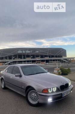 Седан BMW 5 Series 1997 в Львове