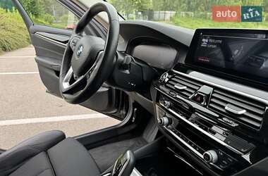 Седан BMW 5 Series 2020 в 