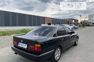 Седан BMW 5 Series 1990 в Хмельницькому