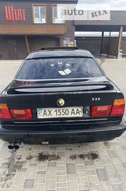 Седан BMW 5 Series 1988 в Новоукраїнці