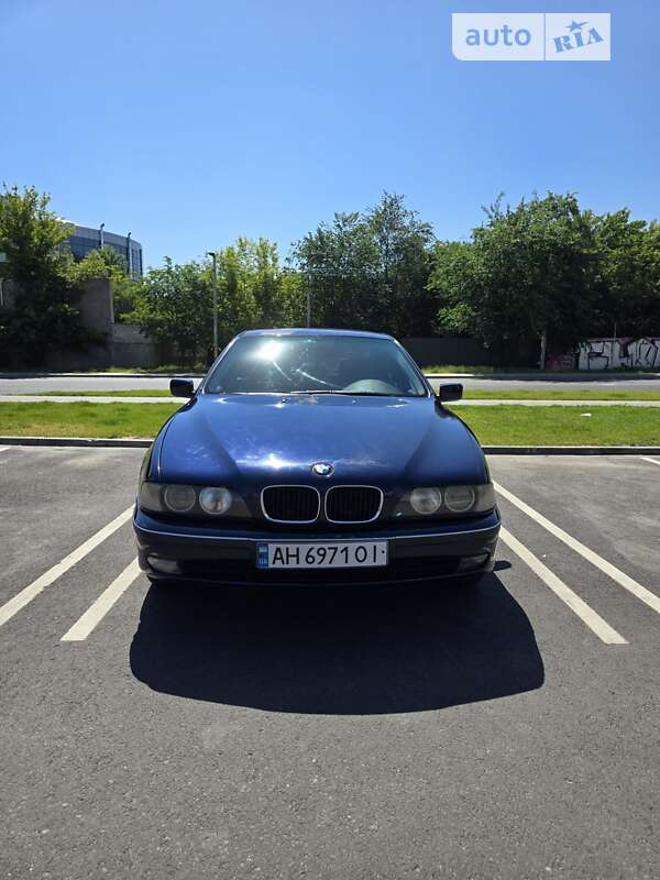 BMW 5 Series 1998