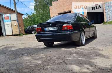 Седан BMW 5 Series 2002 в 
