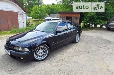 Седан BMW 5 Series 2002 в 