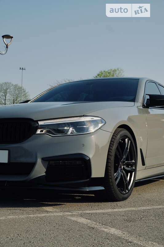Седан BMW 5 Series 2017 в Запорожье фото 18 Седан BMW 5 Series 2017 в Запорожье