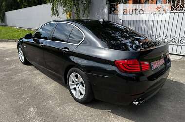 Седан BMW 5 Series 2013 в Бобровиці