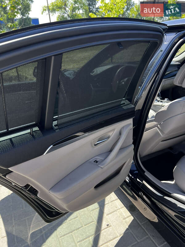 Седан BMW 5 Series 2012 в Одессе фото 19 Седан BMW 5 Series 2012 в Одессе