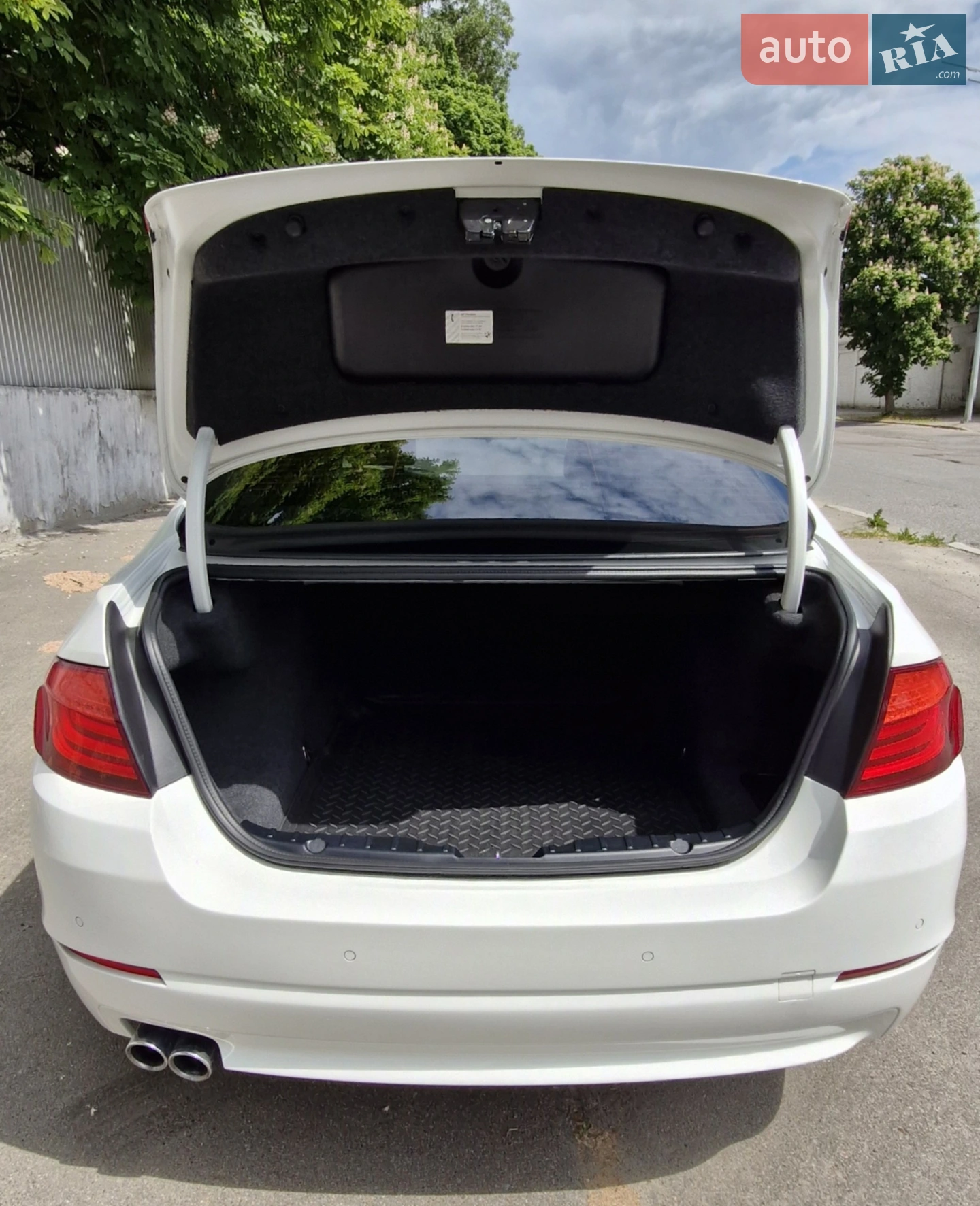 2012 BMW 5er - мініатюра 23
