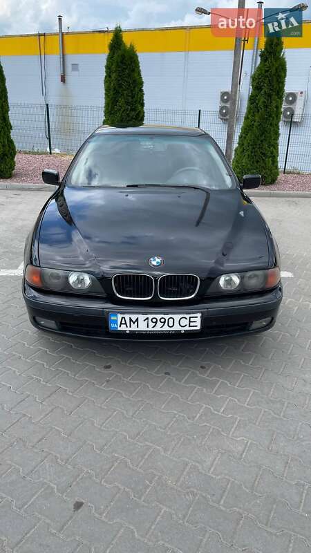 BMW 5 Series 1998