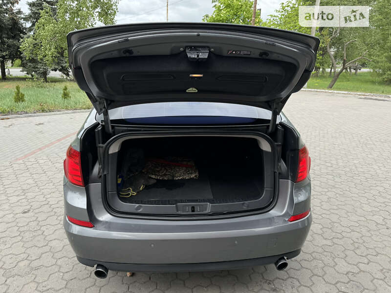 Лифтбек BMW 5 Series 2011 в Павлограде