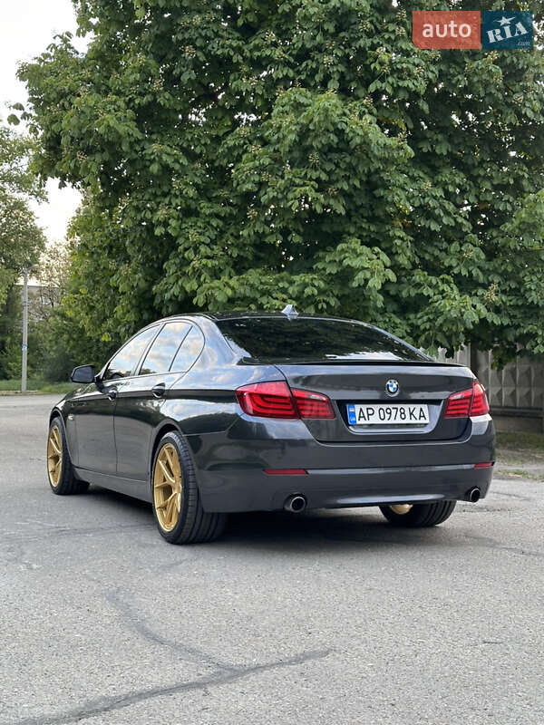 Седан BMW 5 Series 2010 в Запоріжжі