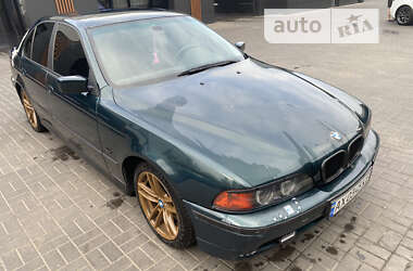 Седан BMW 5 Series 1999 в Черкасах