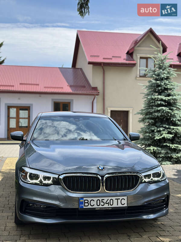 Седан BMW 5 Series 2018 в Львові фото 20 Седан BMW 5 Series 2018 в Львові