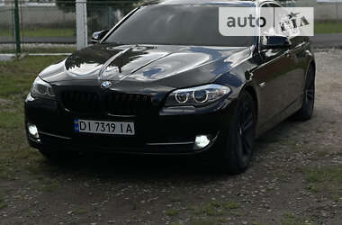 Седан BMW 5 Series 2011 в Смеле