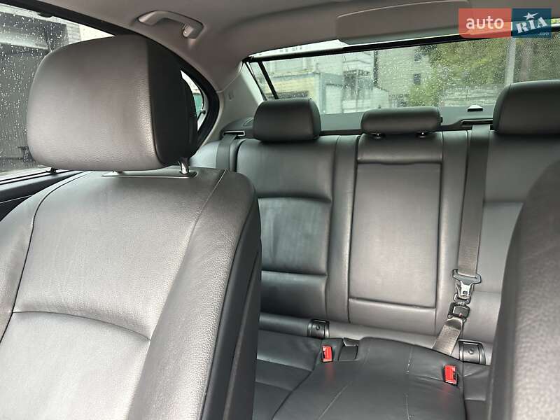 Седан BMW 5 Series 2012 в Вінниці