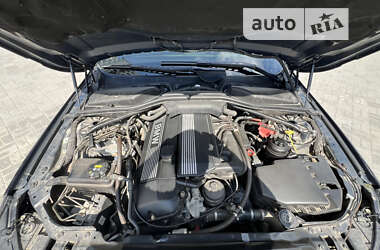 Седан BMW 5 Series 2005 в 
