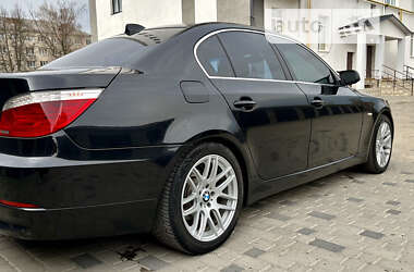 Седан BMW 5 Series 2007 в Березному