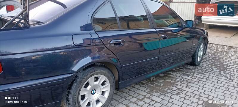 Седан BMW 5 Series 2001 в Тернополе