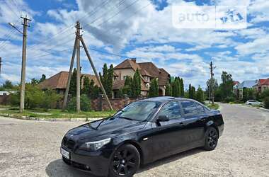 Седан BMW 5 Series 2005 в Вараші