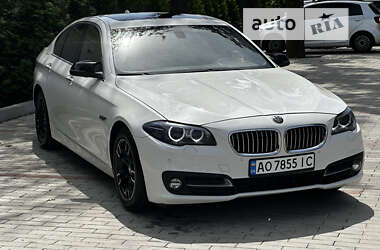 Седан BMW 5 Series 2016 в Ужгороде