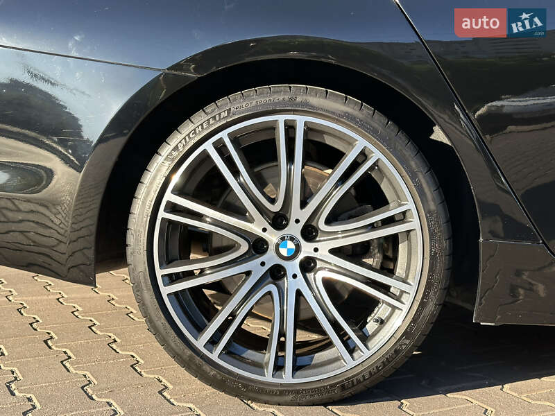 Седан BMW 5 Series 2017 в Боярке