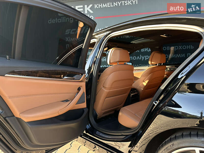 Седан BMW 5 Series 2017 в Боярке