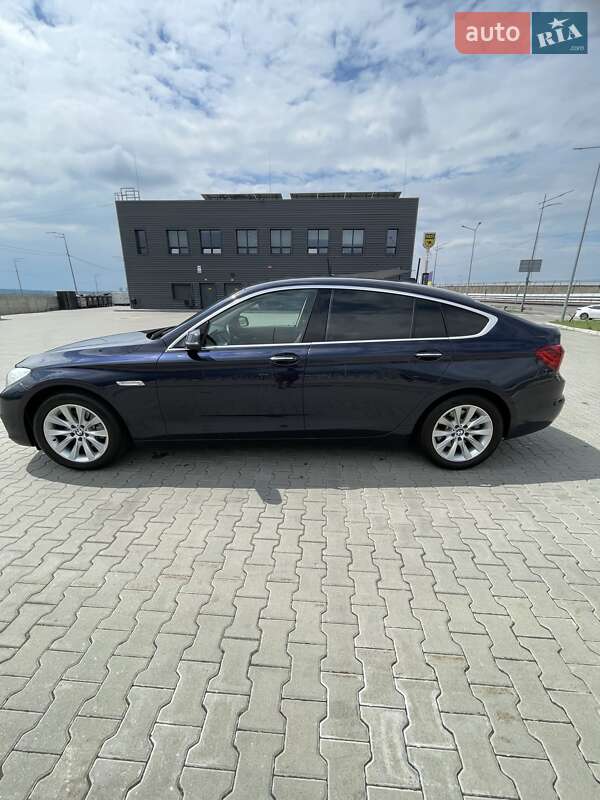 Седан BMW 5 Series 2017 в Киеве