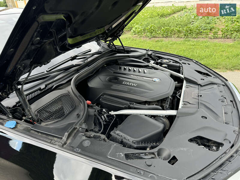 Седан BMW 5 Series 2018 в Дрогобичі