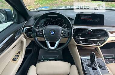 Седан BMW 5 Series 2018 в Киеве