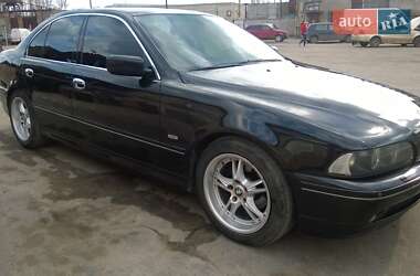 Седан BMW 5 Series 2002 в Херсоне