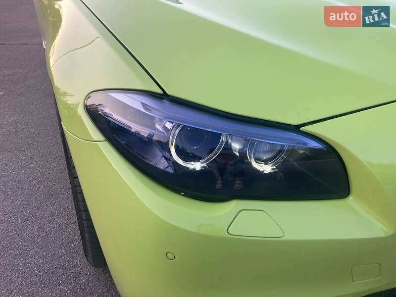 Седан BMW 5 Series 2016 в Киеве