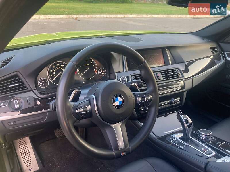 Седан BMW 5 Series 2016 в Киеве