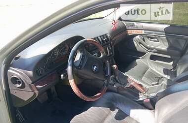 Седан BMW 5 Series 2003 в Білогір'ї