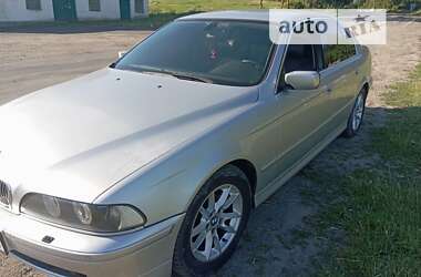 Седан BMW 5 Series 2003 в Білогір'ї