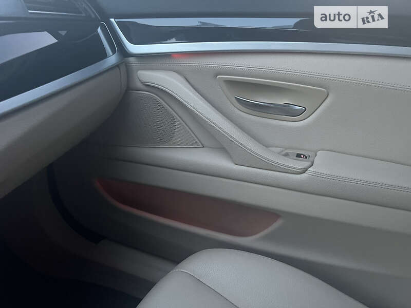 Седан BMW 5 Series 2016 в Мукачевому фото 34 Седан BMW 5 Series 2016 в Мукачевому