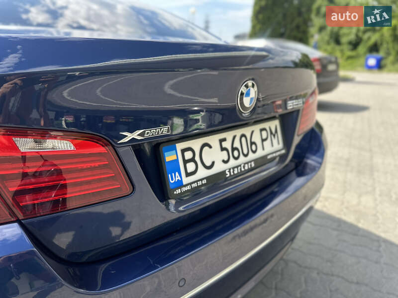 Седан BMW 5 Series 2015 в Львові
