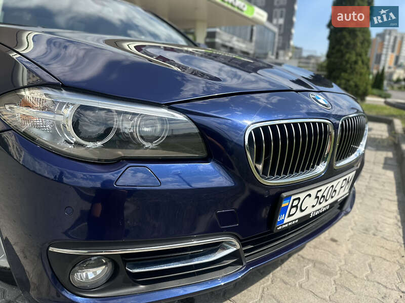 Седан BMW 5 Series 2015 в Львові
