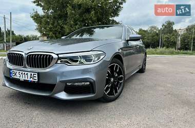 Седан BMW 5 Series 2017 в Ровно