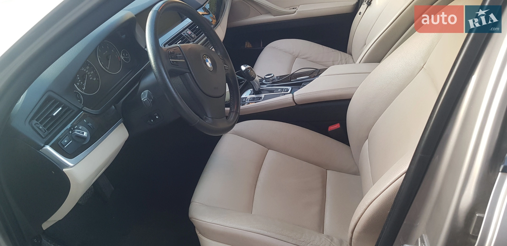 2012 BMW 5er - мініатюра 18