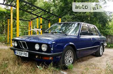 Седан BMW 5 Series 1987 в Киеве