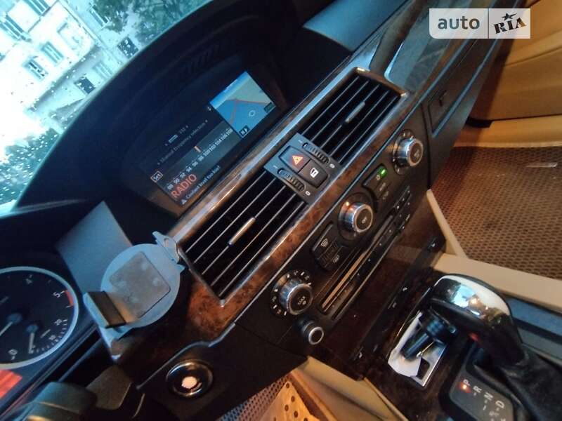 Седан BMW 5 Series 2006 в Белгороде-Днестровском фото 9 Седан BMW 5 Series 2006 в Белгороде-Днестровском