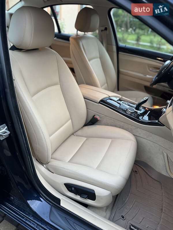 Седан BMW 5 Series 2015 в Рівному