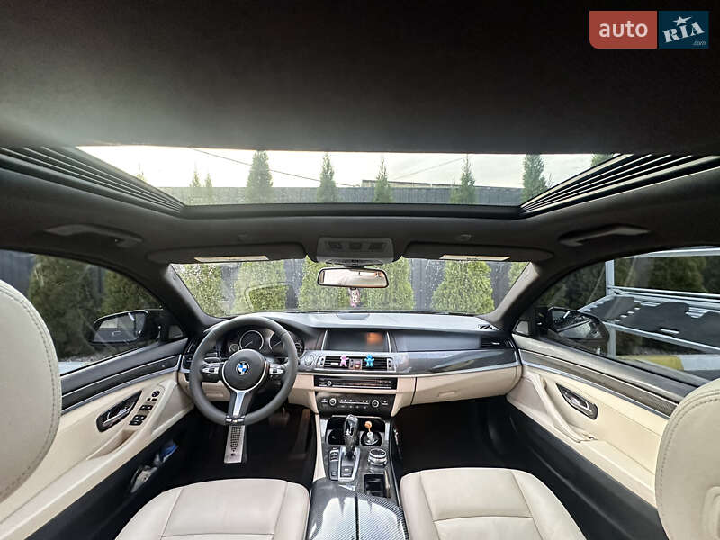 Седан BMW 5 Series 2015 в Коростене