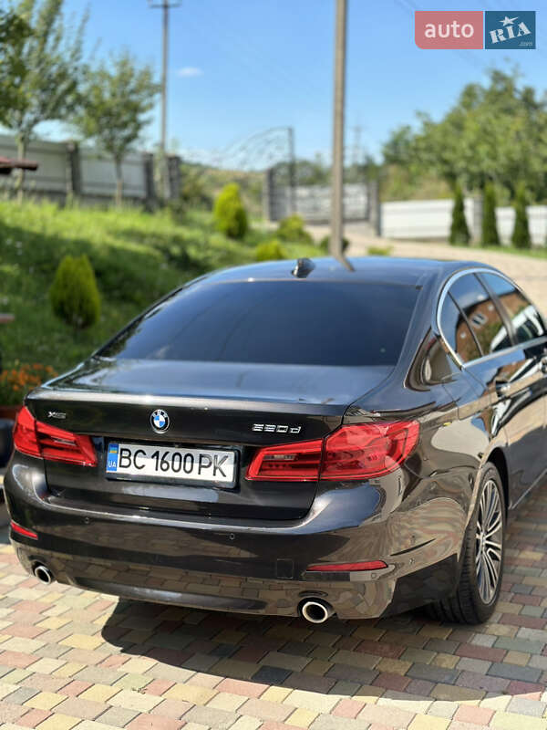 Седан BMW 5 Series 2017 в Львове фото 4 Седан BMW 5 Series 2017 в Львове